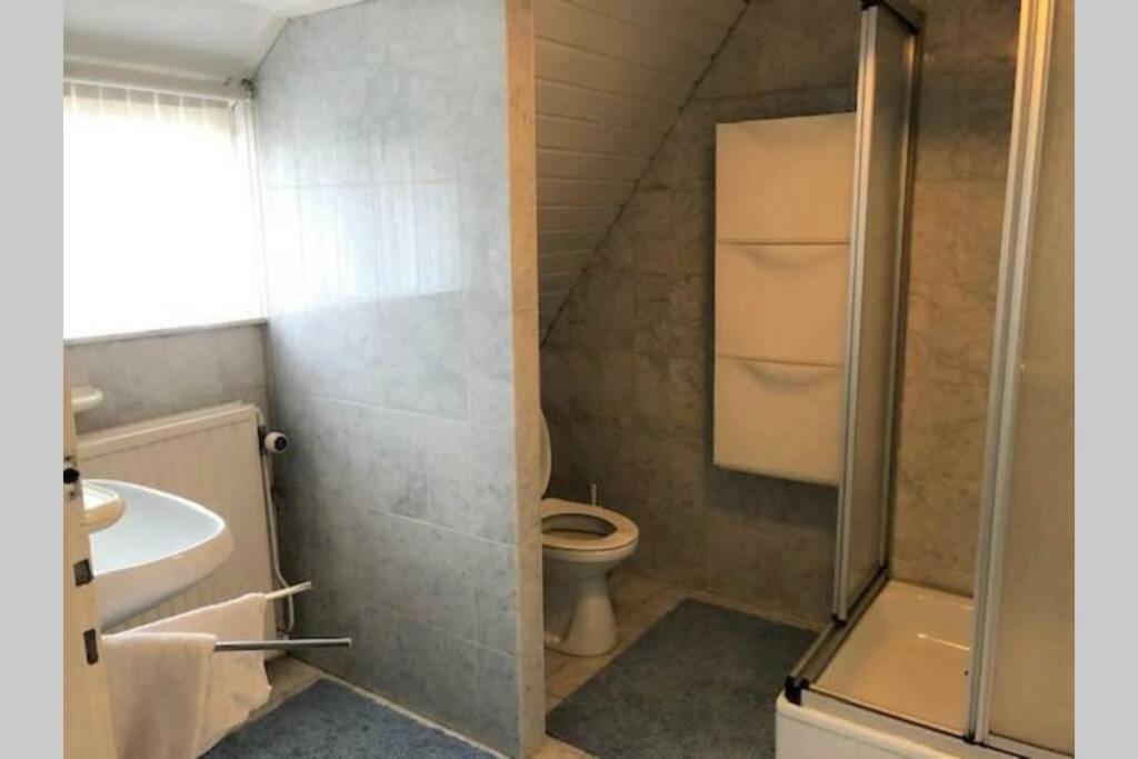 Vrijstaande Rietgedekte Villa Nabij Uitvalswegen Wassenaar Bagian luar foto
